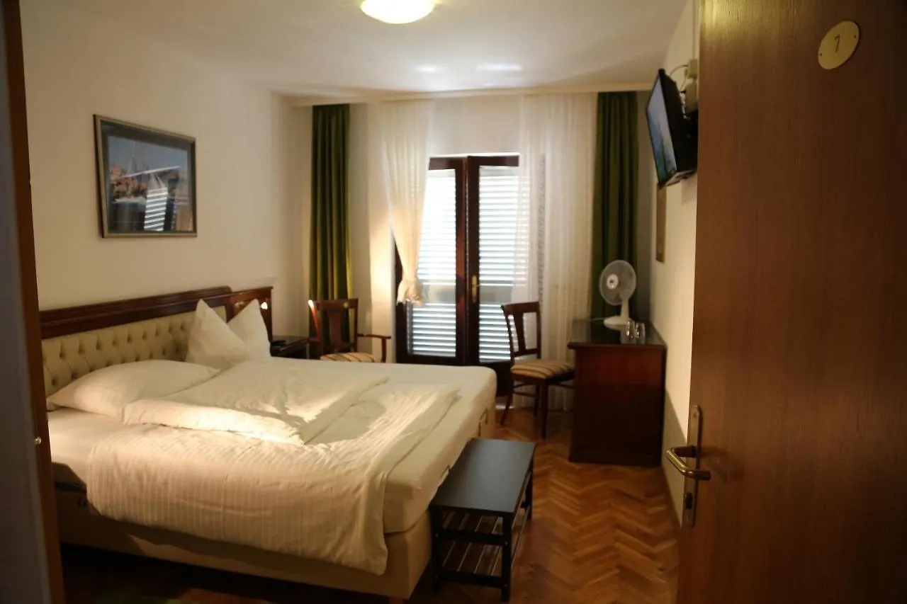 Villa Ana Lovran Croácia