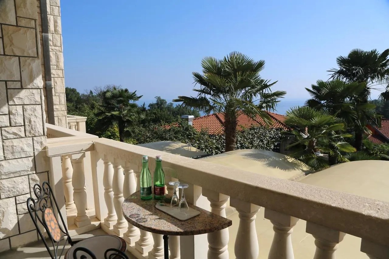 Villa Ana Lovran Croácia